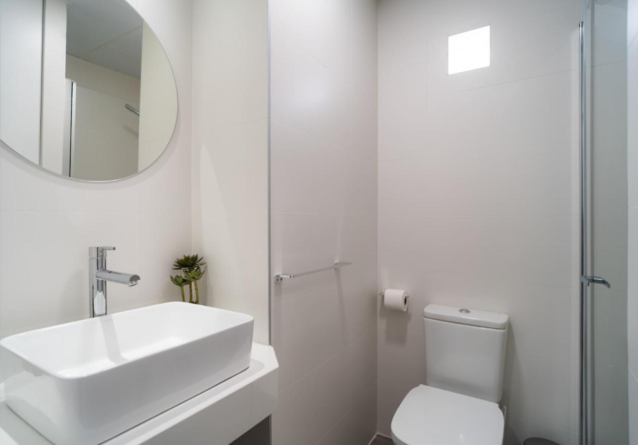 Aac Malaga - Apartamento Luminoso Y Nuevo, A 1,3Km Del Centro De 马拉加 外观 照片